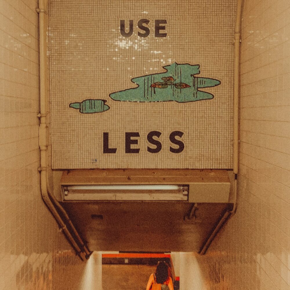 Zur ökonomischen Bedeutung von Suffizienz Exploring Economics